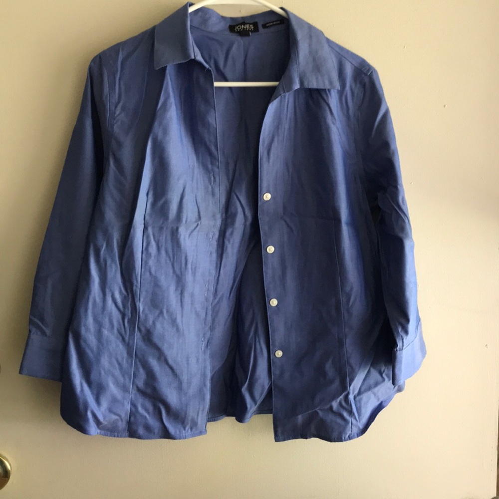 Woman’s button down